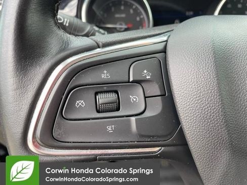 Used 2021 Buick Encore GX Select AWD/4WD image 18