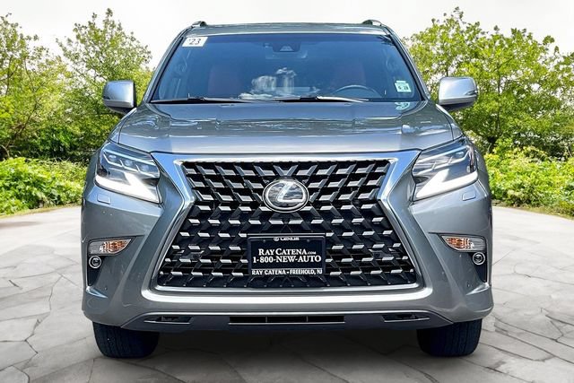 Used 2023 Lexus GX 460 Premium w/ Premium Package AWD/4WD image 2