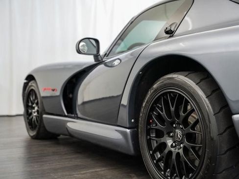 Used 2000 Dodge Viper GTS RWD image 27