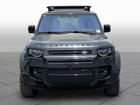 Certified 2023 Land Rover Defender 110 X-Dynamic SE AWD/4WD image 4