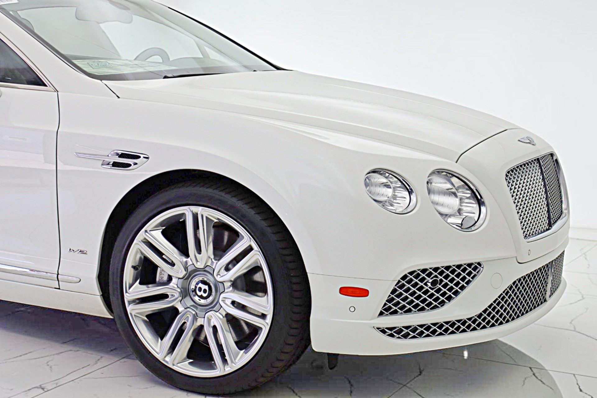 Used 2017 Bentley Continental GT AWD/4WD image 16