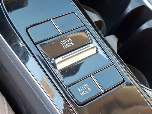 Used 2023 Hyundai Sonata SE w/ Cargo Package image 25