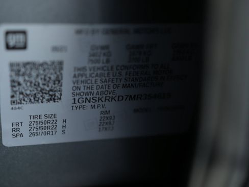 Used 2021 Chevrolet Tahoe RST w/ Luxury Package image 44