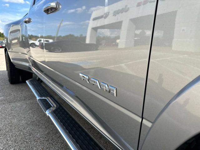 Used 2019 RAM 3500 Laramie AWD/4WD image 57