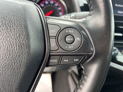 Used 2023 Toyota Camry XSE image 8