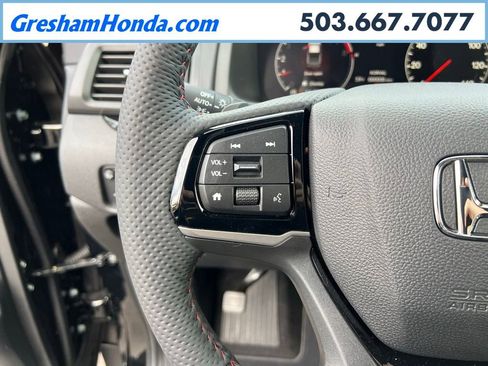 New 2026 Honda Ridgeline Black Edition image 16