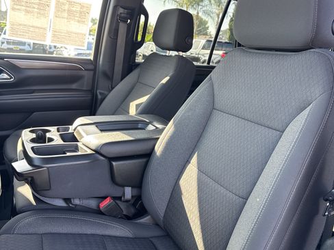 Used 2022 Chevrolet Tahoe LS image 16