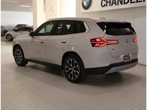 Used 2026 BMW X3 xDrive30i w/ Convenience Package AWD/4WD image 5