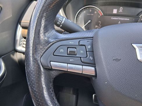 Used 2020 Cadillac XT4 Sport AWD/4WD image 35
