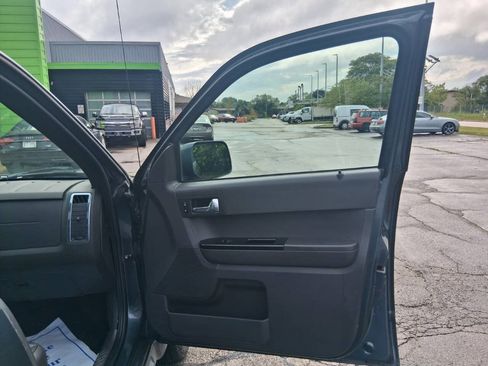 Used 2008 Ford Escape Limited AWD/4WD image 14
