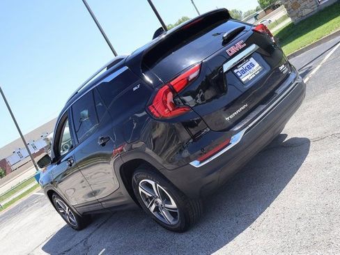 Used 2019 GMC Terrain SLT AWD/4WD image 3