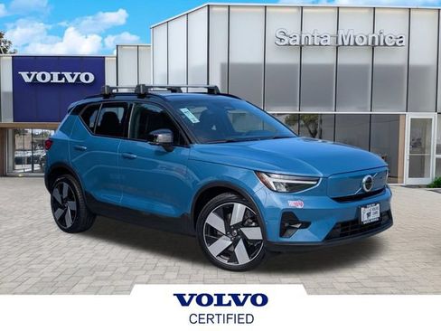 Certified 2023 Volvo XC40 Recharge Plus AWD/4WD image 1