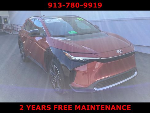 Certified 2023 Toyota bZ4X Limited w/ Weather Package image 2