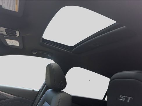 New 2026 Buick Envista Sport Touring w/ Convenience I Package FWD image 16