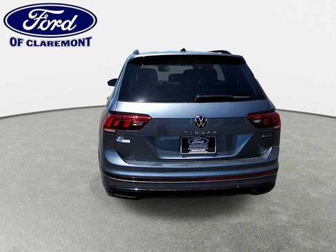 Used 2024 Volkswagen Tiguan SE R-Line AWD/4WD image 7