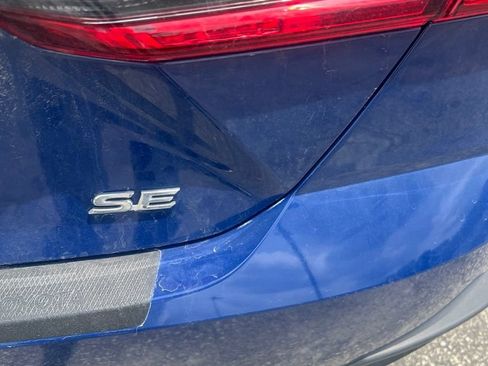 Used 2025 Toyota Camry SE w/ Convenience Package AWD/4WD image 5