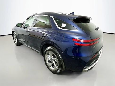 Certified 2026 Genesis GV70 2.5T Select AWD/4WD image 7