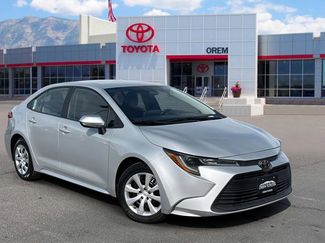 Used 2023 Toyota Corolla LE video 1