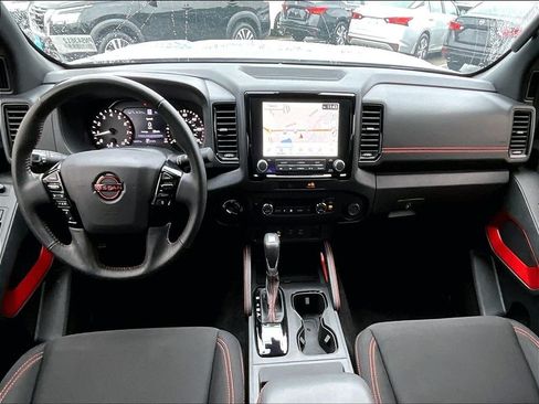 Used 2023 Nissan Frontier PRO-4X w/ Technology Package AWD/4WD image 21