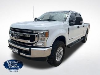 Used 2022 Ford F250 XLT w/ FX4 Off-Road Package AWD/4WD video 3