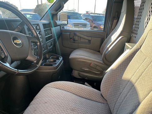 Used 2020 Chevrolet Express 2500 Extended w/ Communications Package image 15