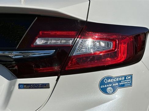 Certified 2021 Honda Clarity Plug-In Hybrid image 28