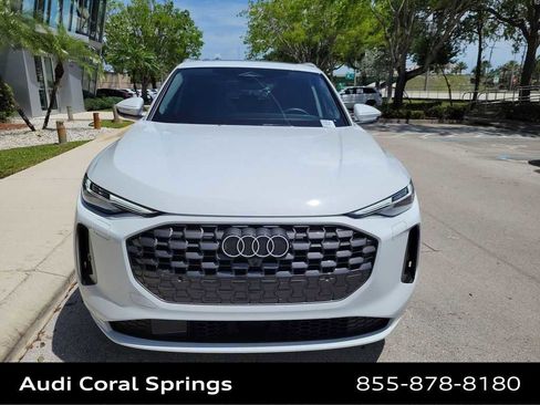 Certified 2025 Audi Q5 Premium Plus w/ Premium Plus AWD/4WD image 3