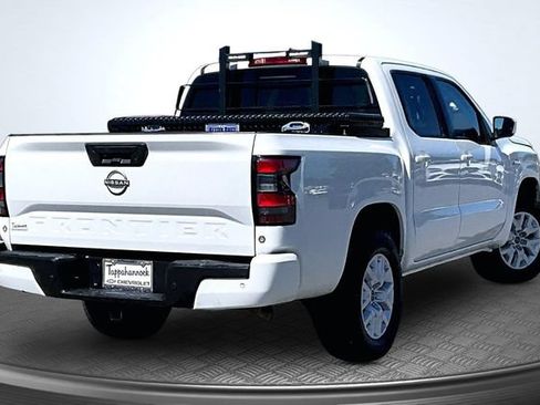 Used 2023 Nissan Frontier SV w/ SV Convenience Package AWD/4WD image 6