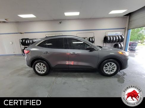 Used 2022 Ford Escape SE FWD image 6