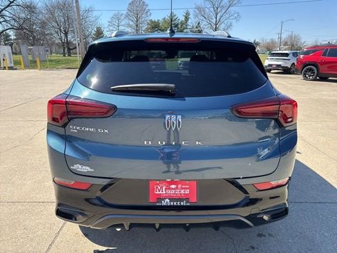 Used 2024 Buick Encore GX Sport Touring AWD/4WD image 4
