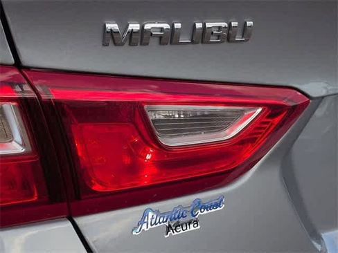 Used 2023 Chevrolet Malibu LT image 13