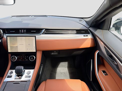 New 2026 Jaguar F-PACE R-Dynamic S AWD/4WD image 19