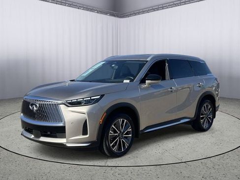 Certified 2026 INFINITI QX60 Luxe w/ Family Package AWD/4WD image 2