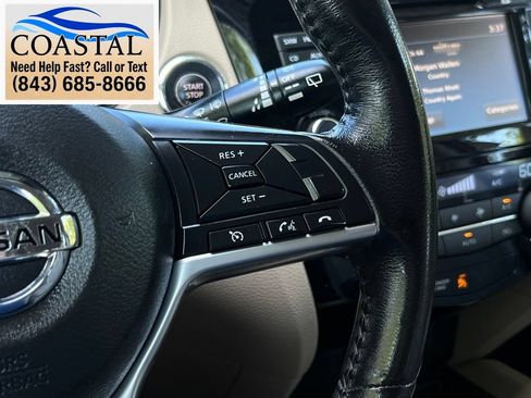 Used 2017 Nissan Rogue SL AWD/4WD image 29