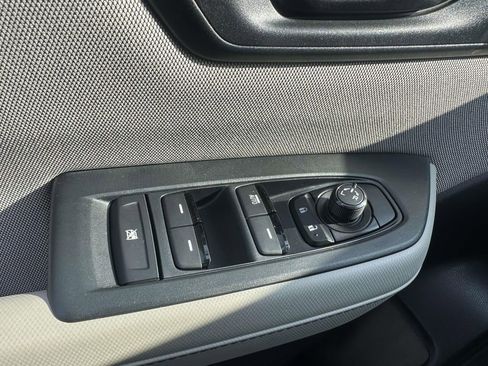 Used 2025 Subaru Forester AWD/4WD image 30