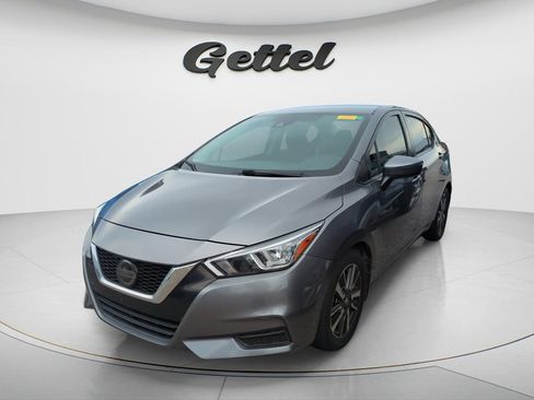 Certified 2020 Nissan Versa SV FWD image 1