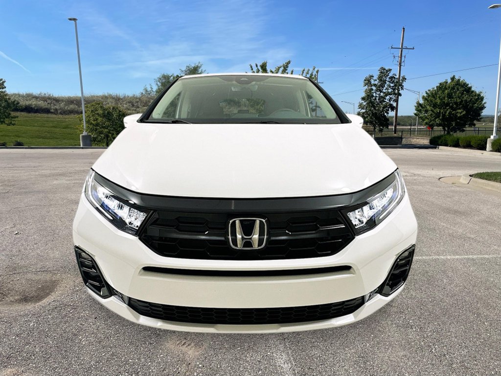 New 2027 Honda Odyssey Elite image 9