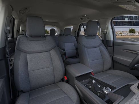 Used 2026 Ford Explorer Active RWD image 10