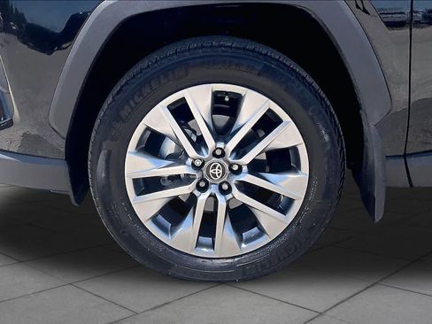 Used 2024 Toyota RAV4 XLE Premium w/ Weather Package AWD/4WD image 11