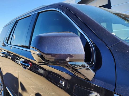 New 2026 GMC Yukon Denali image 10