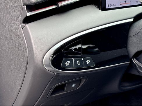 New 2026 Genesis GV70 2.5T image 17