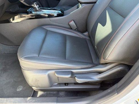 Used 2024 Chevrolet Trax RS w/ Driver Confidence Package image 13