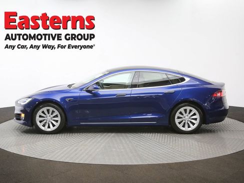 Used 2017 Tesla Model S 90D image 57