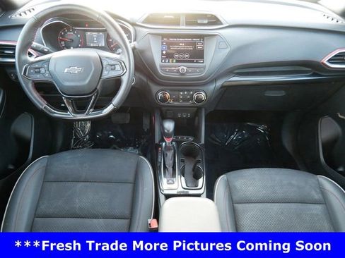 Used 2023 Chevrolet TrailBlazer RS image 12