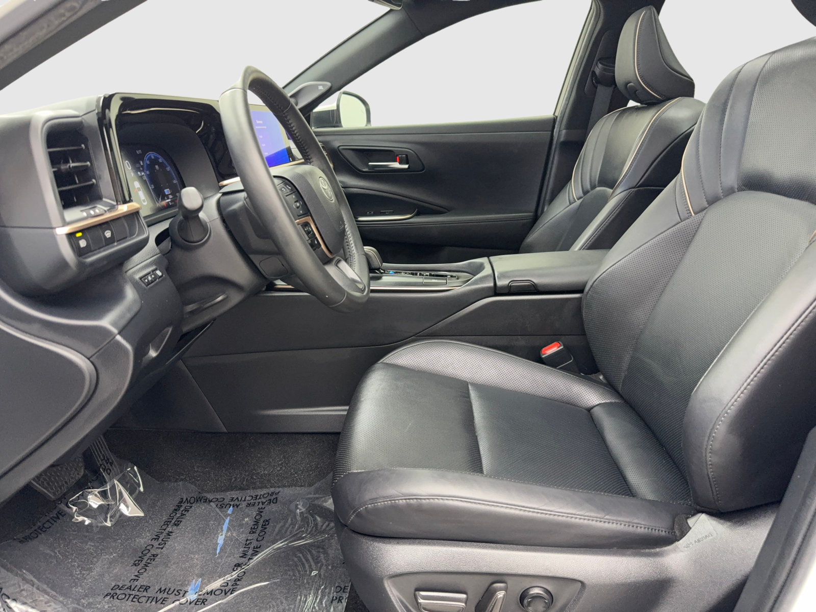 Used 2023 Toyota Crown AWD/4WD image 17