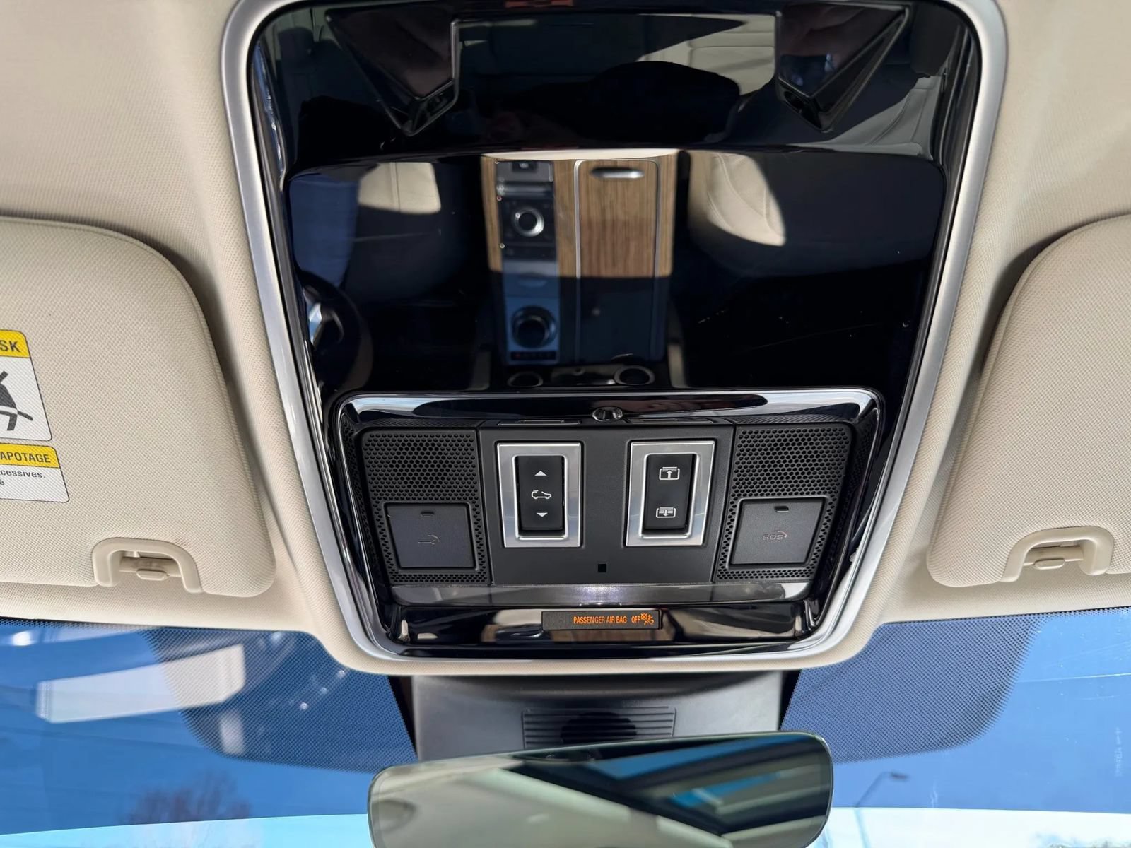 Used 2019 Land Rover Range Rover HSE AWD/4WD image 20
