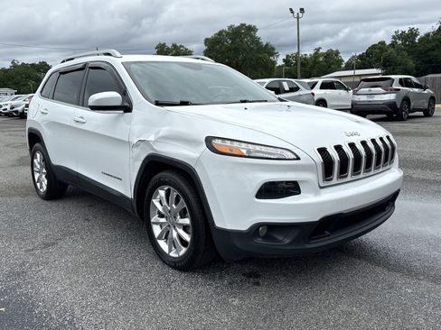 Used 2015 Jeep Cherokee Limited FWD image 8