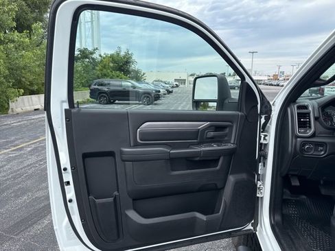 New 2024 RAM 3500 Tradesman image 12