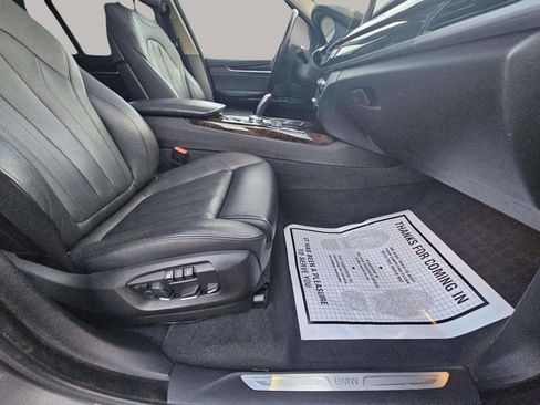 Used 2016 BMW X5 xDrive50i image 19