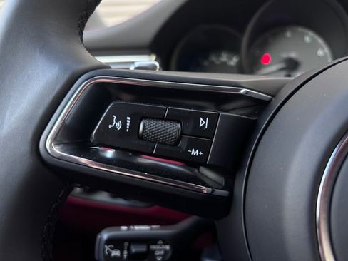 New 2025 Porsche Macan S image 15